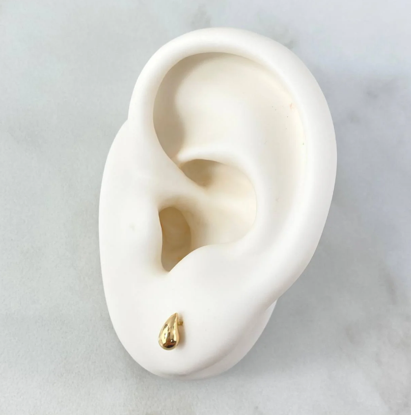 Drop Stud Earrings – 18K Yellow Gold – 0.9g