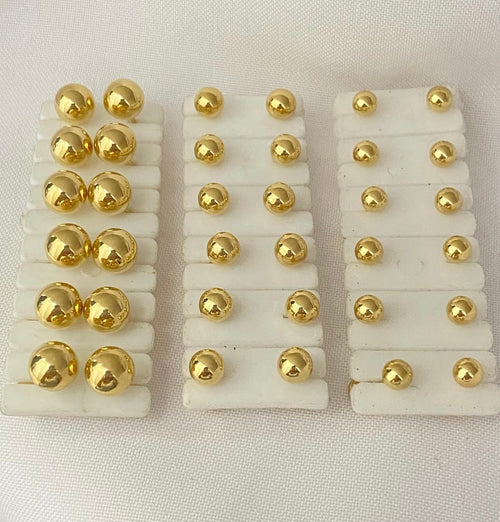 Ball Earrings 18K gold.
